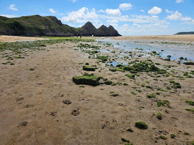 Three cliffs bay circular walk - Gower Peninsula - The Natural and Cultural Highlights