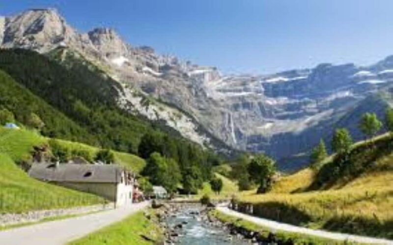 Three Countries in One Day: France, Andorra and Spain - Key Points