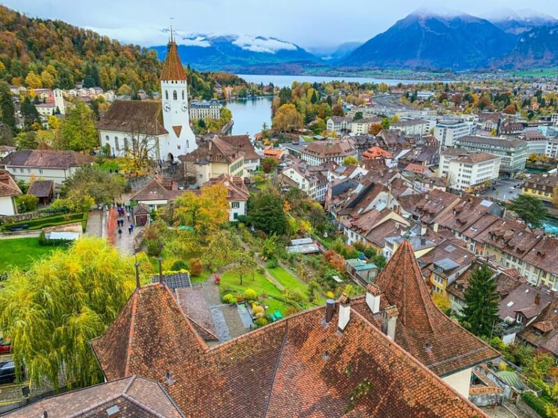 Thun: Express Walk with a Local in 60 minutes - Explore Thun’s Charm in Just 60 Minutes with a Local Guide
