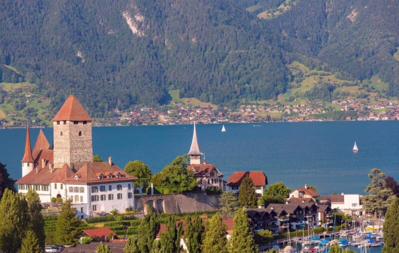 Thun: Express Walk with a Local in 60 minutes - Who Will Most Appreciate This Thun Tour?