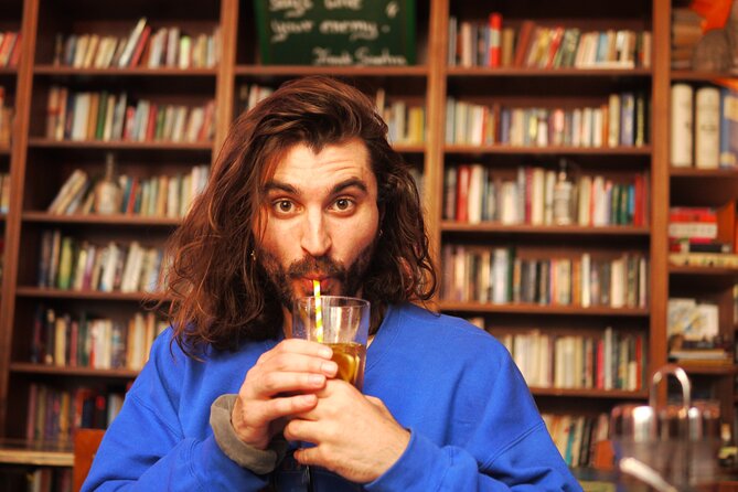 Thursday Night Pub Crawl for Professionals in Vienna, Austria - The Role of the Guide and Local Knowledge