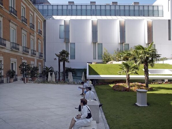 Thyssen Bornemisza Museum Private Guided Tour - Explore Madrid’s Premier Art Collection with a Private Guide