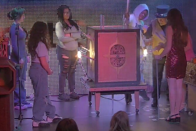 Ticket for Magic Show Theater in Houston - Timing and Pacing of the Show