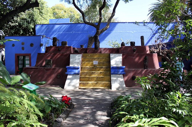 Tickets to the Frida Kahlo Museum - The Significance of the Museums Origins and Management