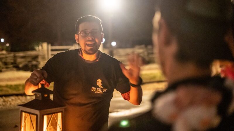 Tides of Tethered Terror: Tampa Ghost Tours - Summary: A Spooky Snapshot of Tampa’s Darker Past