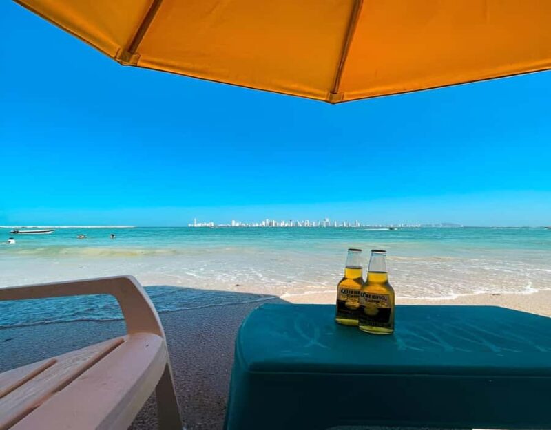 Tierra bomba: Typical beachday to Punta Arena! - Punta Arena’s Popularity and Atmosphere on Tierra Bomba