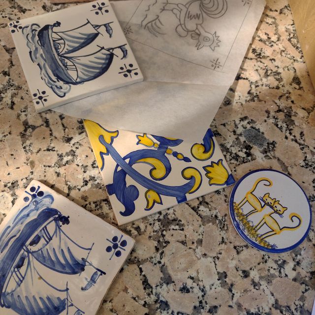 Tile painting workshop in the Algarve - Why Visitors Rate This Workshop Highly