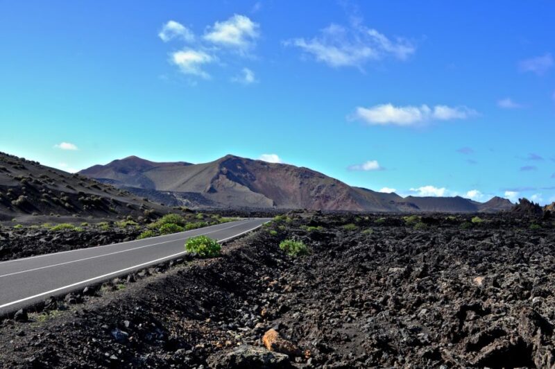 Timanfaya And El Golfo For Cruise Passengers (Mornings) - Exploring Lanzarote’s Volcanic Scene at Timanfaya National Park