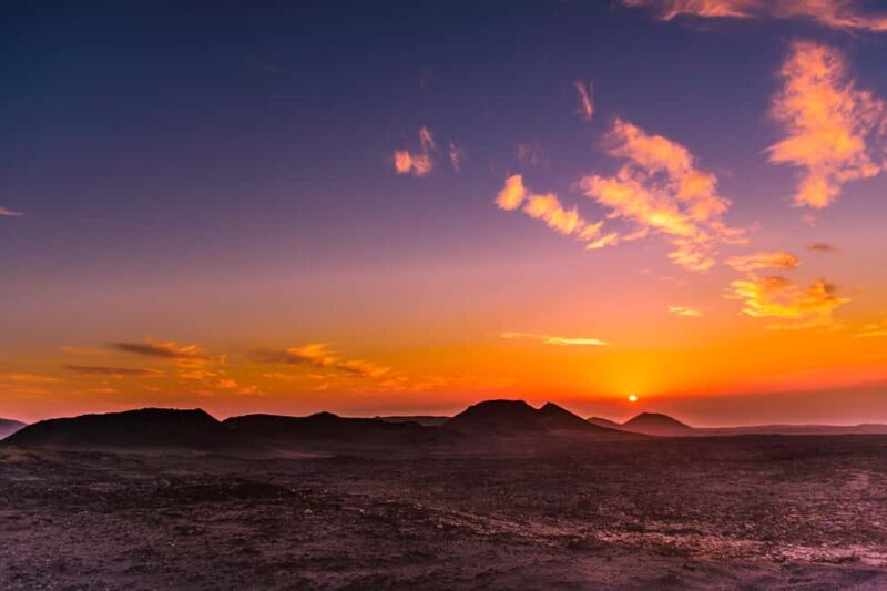 Timanfaya National Park: Evening Tour with Volcano Dinner - Exclusive Night Access to Timanfaya National Park