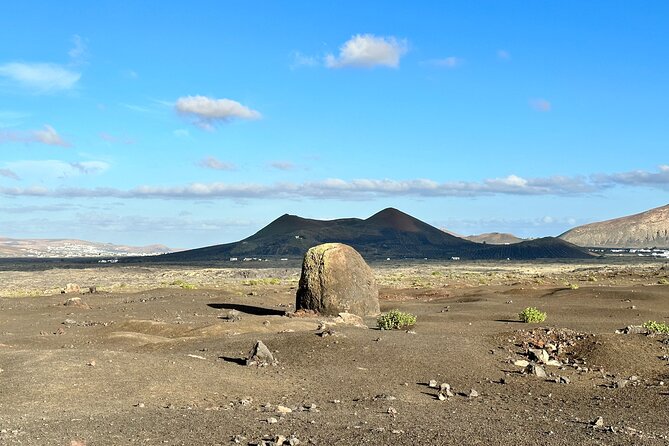 Timanfaya National Park Trekking with a Typical Canarian Snack - Discover the Unique Volcanoes of Timanfaya National Park for $57.62