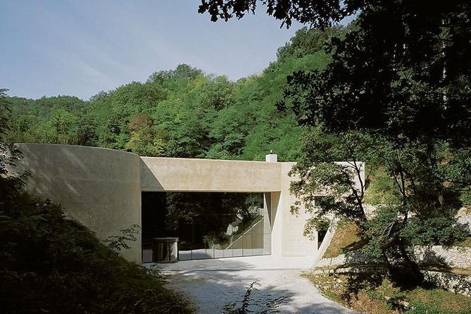 Time Capsule Tour: Neanderthal Museum, Medieval Castle and Tito's birthplace - Key Points