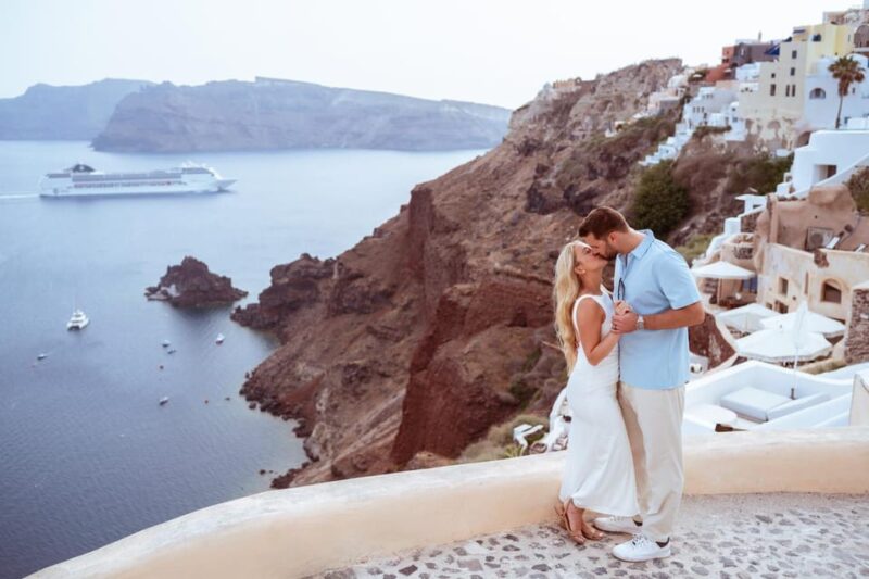 Timeless Memories: Your Exclusive Santorini Photo Session - Starting Points at Oia and Luno Santorini Oia