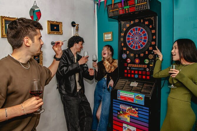 Tipsy Tour: Fun Bar Crawl In Florence with Local Guide - The Guides: Knowledge, Personality, and Engagement