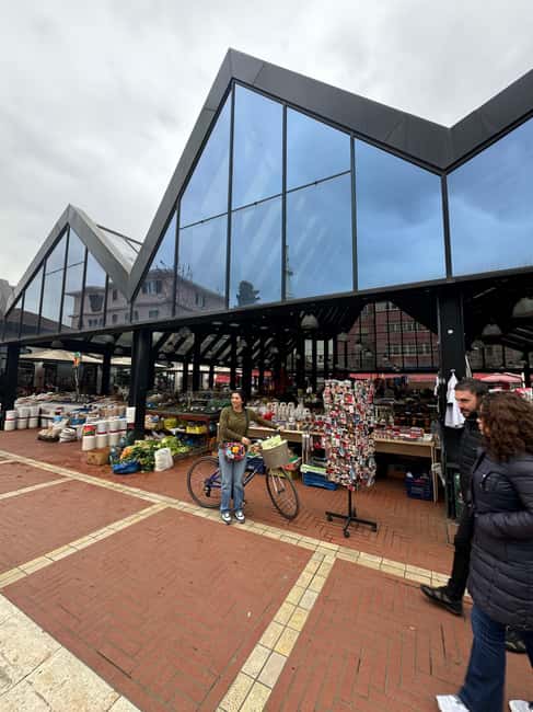 Tirana Bike Tour  Discover the Capital on Two Wheels - Key Points