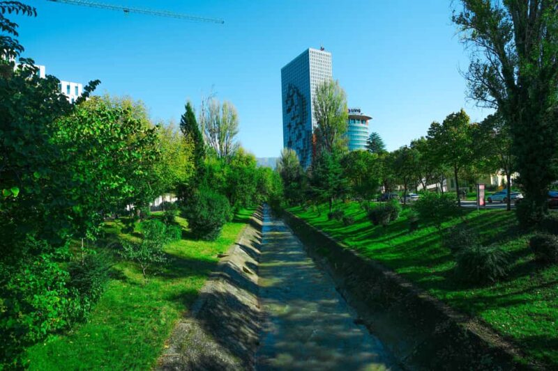 Tirana: City Tour with Photographer (book a day in advance!) - Exploring Tirana with a Personal Photographer