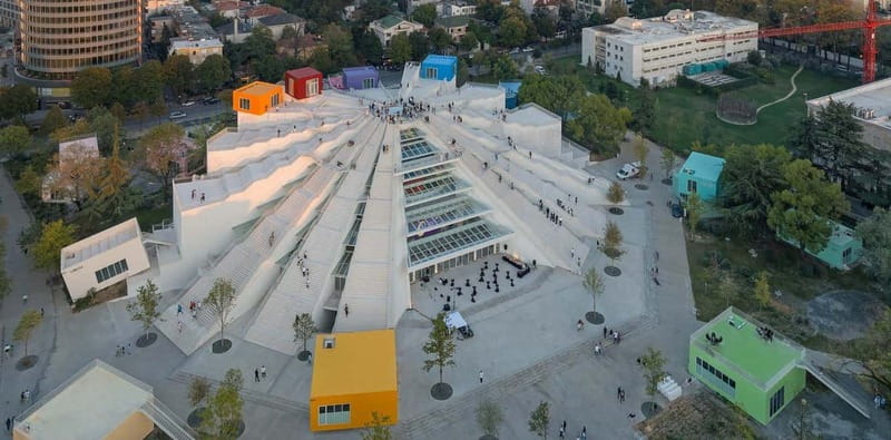 Tirana & Durres: 2 city tours - 1 day - Relaxing at the Vollga Promenade and Beach