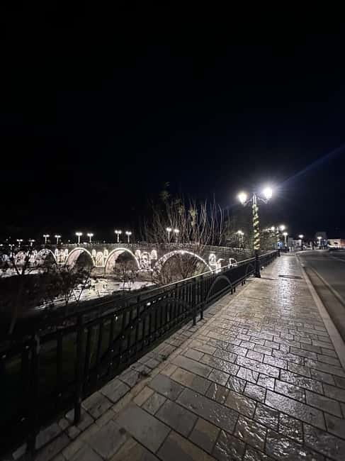 Tirana/Durres: Berat Castle & OldCity (By Day/Sunset Tour) - Lunch and Free Time in Berat’s Old City