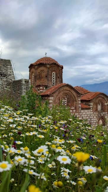 Tirana / Durrës: Berat UNESCO City & Karavasta National Park - Highlights of the Berat UNESCO City & Karavasta National Park Tour