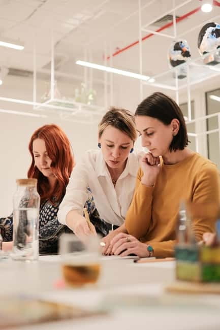 Tirana: Glass Ultimate Experience - Key Points