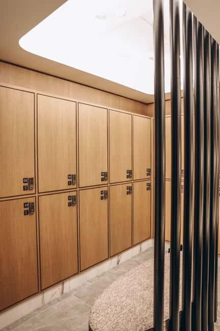 Tirana: Pilates or Yoga Class with Sauna and Snacks - What the Classes Include and How They Are Structured