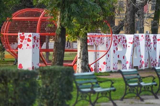 Tirana Sightseeing Walking Tour - Exploring Tirana’s Historic and Modern Districts