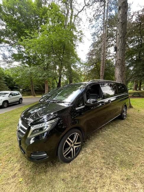 Titanic museum & Belfast peace walls tour 4 hours ticket inc - Key Points