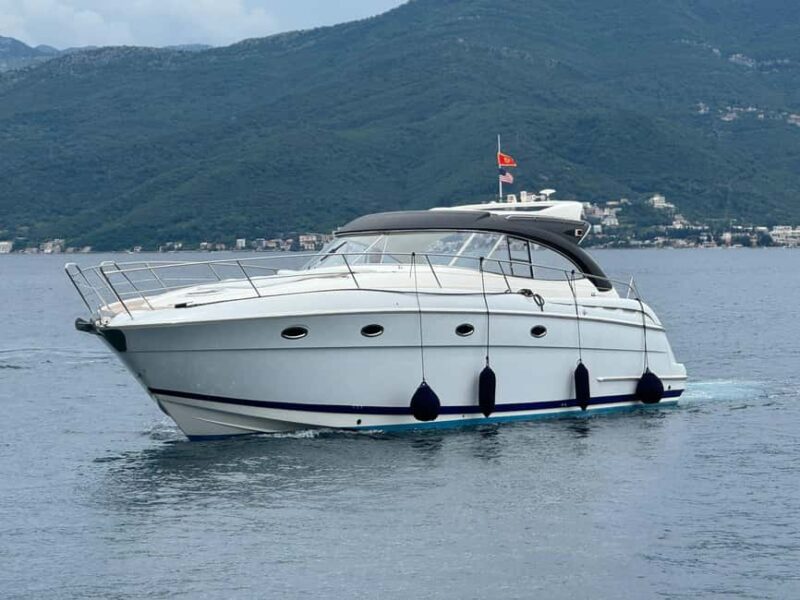 Tivat: Boka Kotorska Yacht and Boat rentals without Skipper - Renting a Variety of Boats in Boka Kotorska Bay