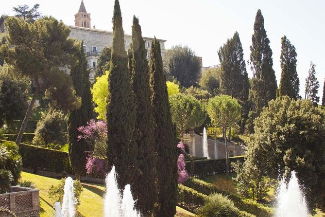 Tivoli Villas (Driver Only/Self Touring) - Lunch and Free Time in Tivoli’s Town Center