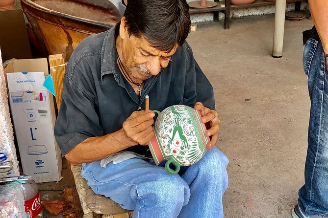 Tlaquepaque and Tonala Private Full-Day Tour - Experience the Charm of Tlaquepaque and Tonala for $126 per Person