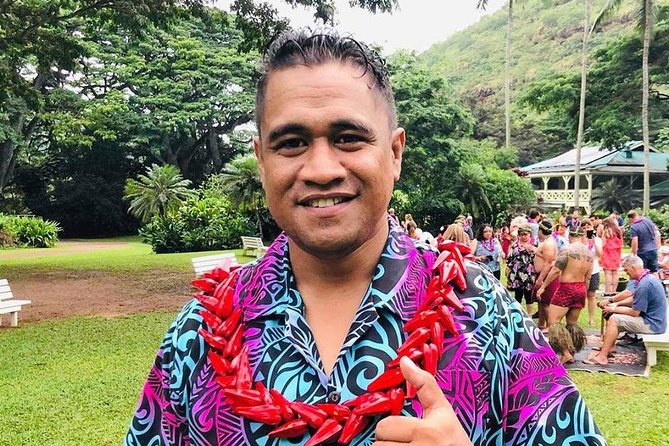 Toa Luau at Waimea Valley - Explore the Vibrant Toa Luau at Waimea Valley on Oahu