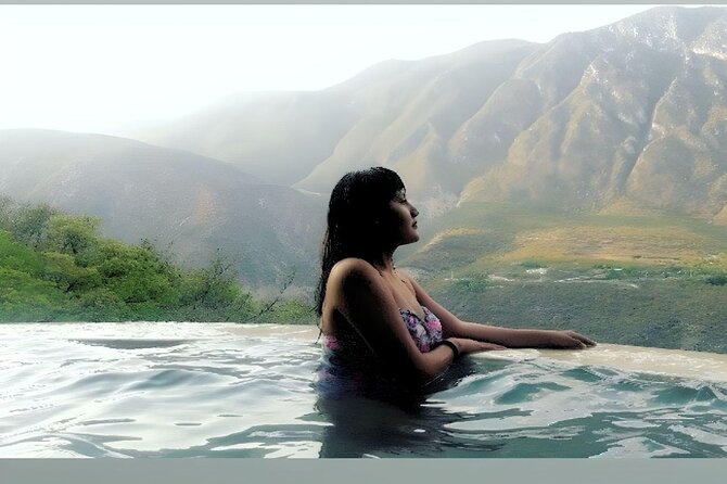 Tolantongo hot springs from CDMX - The Experience of the Drive and Guided Tour