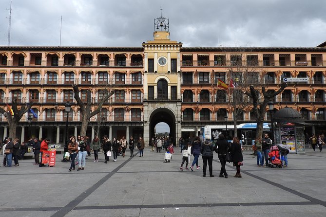 Toledo and Segovia Private Tour with Hotel Pick Up from Madrid - Practicalities and Customization