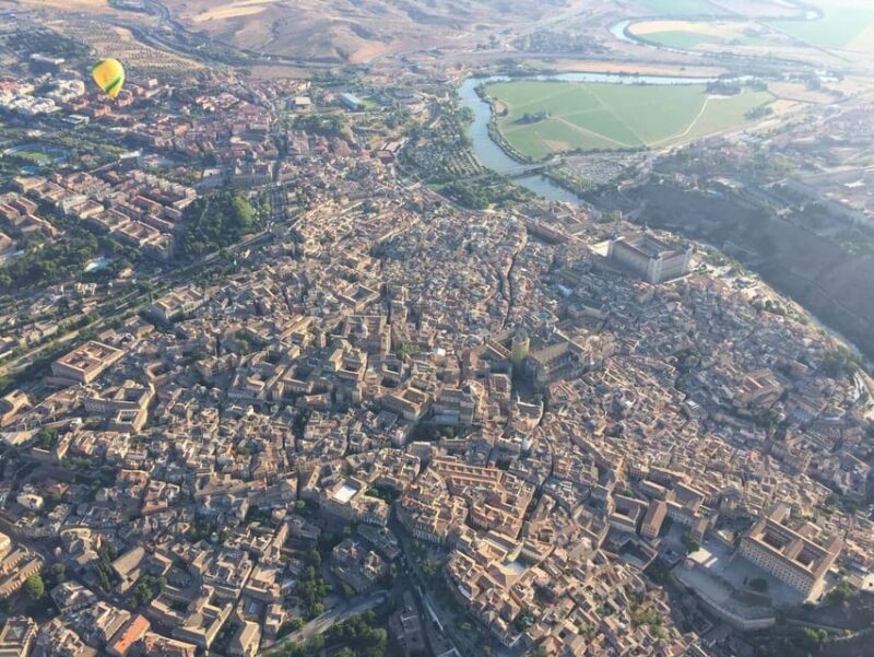 Toledo: Hot Air Balloon Ride with Spanish Breakfast - Key Points