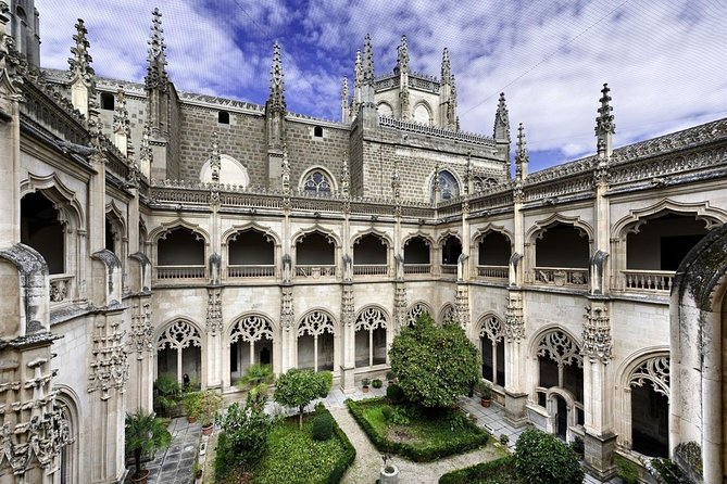 Toledo Private Half Day Tour Cathedral Santo Tome and Synagoge - Visiting the Primate Cathedral of Toledo
