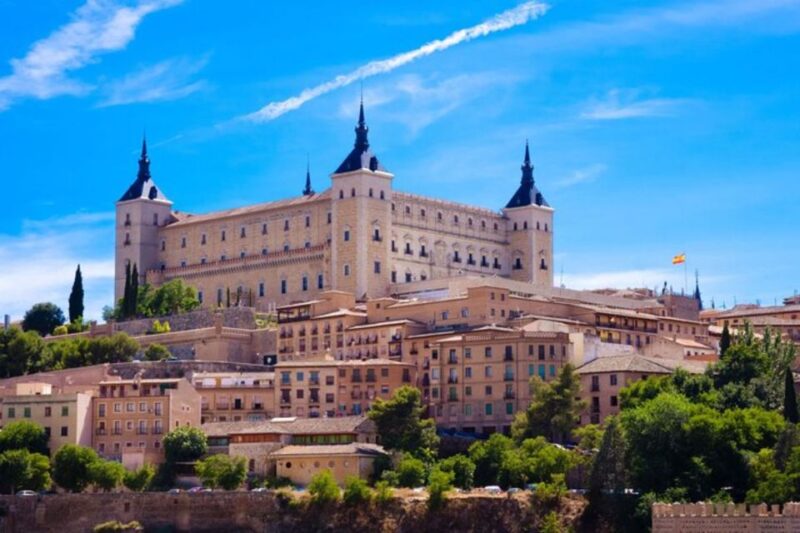 Toledo: Private tour with an official guide - The Ease of Hotel Pickup and Local Transportation