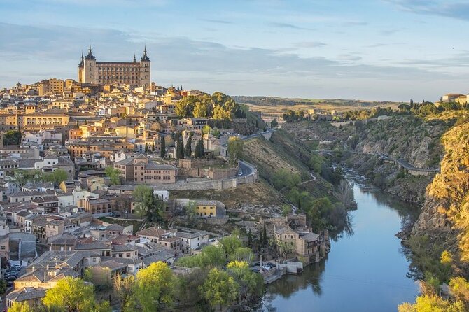 Toledo VIP TOUR with Private Transportation (max 5 people) - Explore Toledo in Comfort and Style with Private Transportation