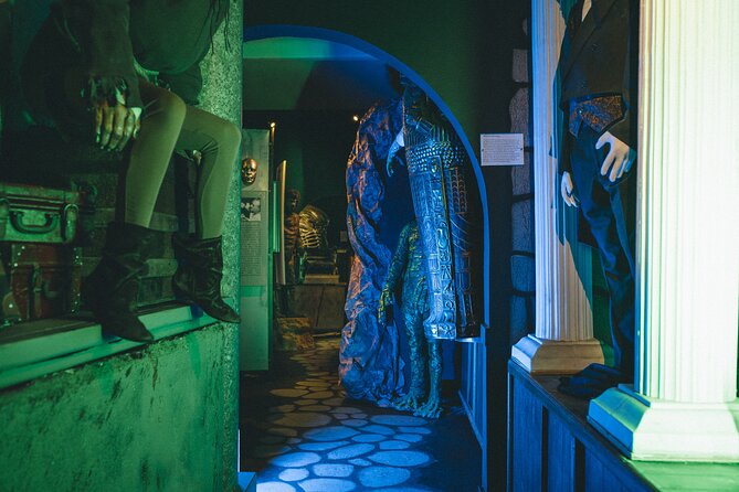 Tom Devlin's Monster Museum Self-Guided Tour - Key Points