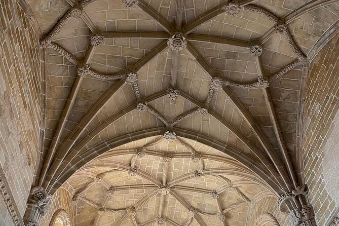 Tomar: Convent of Christ and City Highlights Private Tour - Practical Tips and Considerations