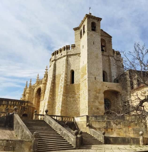 Tomar Guided Tour: Convent of Christ - Discover the Convent of Christ and the Templar Castle in Tomar