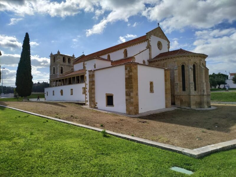 Tomar: Templar Historic Center - A Stroll Through Mouchão Garden and the Roda do Mouchão