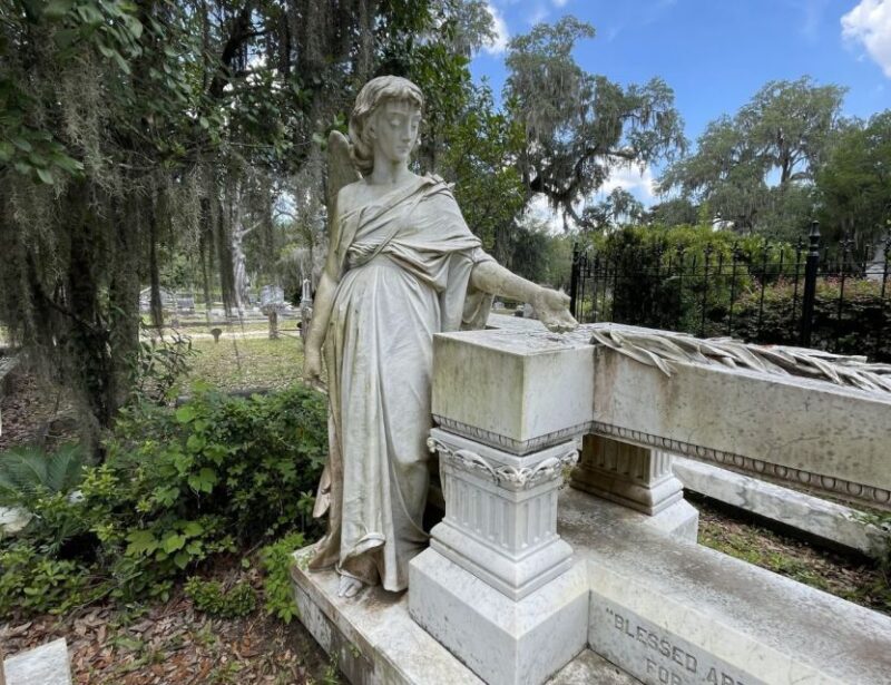 Tombs of Savannah: Bonaventure Cemetery Experience - Accessibility and Practical Tips