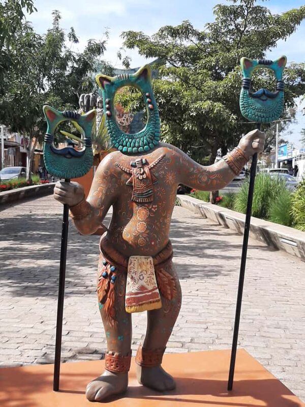 Tonala walking tour in the artisanal city - Practical Aspects of the Tour: Meeting Points and Accessibility