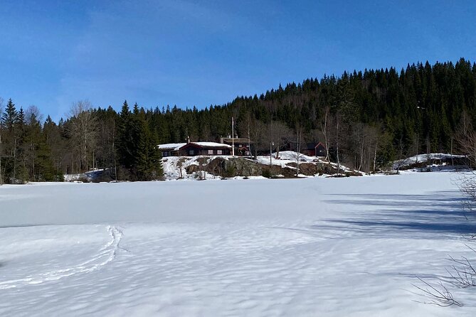 Top of Oslo Snowshoe Tour - The Guide and Tour Pacing