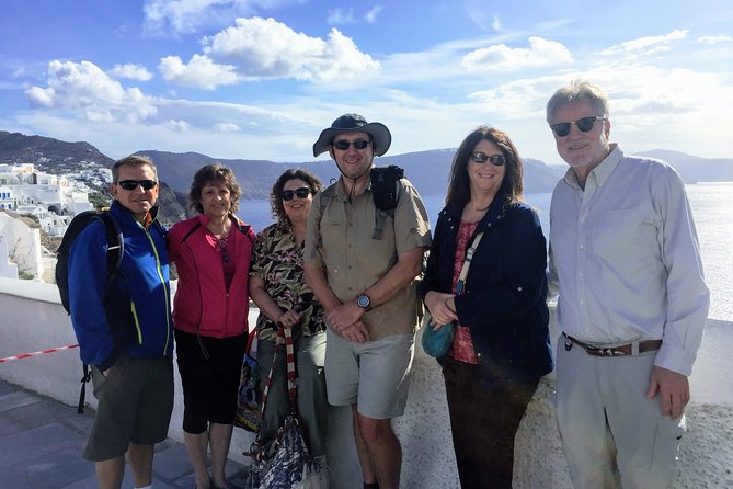 Top Santorini Attractions: 5-Hour Custom Private Tour with Local - Who Should Choose This Tour?