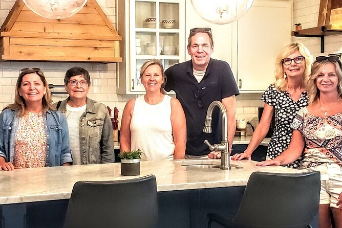 Top Waco Fixer Upper/City Tour: 5 Star, Award Winning, Affordable - Tour Group Size and Atmosphere