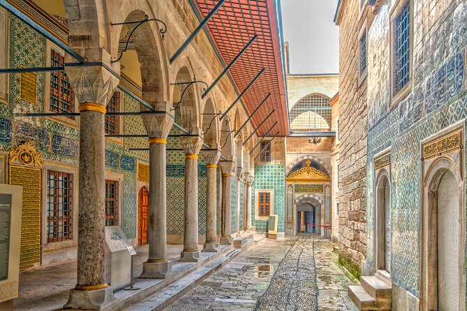 Topkapi Palace and Harem Istanbul Fast-Track Tickets, Tour - Choose Your Experience: From Basic to Full Exploration