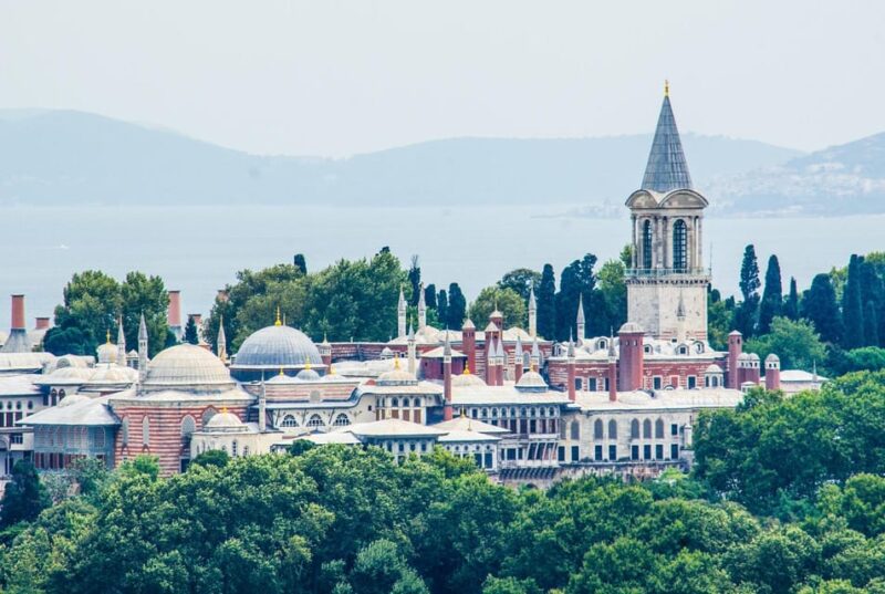 Topkapi Palace and Harem Istanbul Fast-Track Tickets, Tour - A Detailed Look at the Topkapi Palace and Harem Istanbul Fast-Track Tour