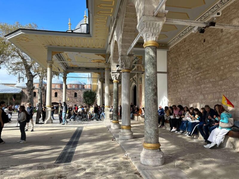 Topkapi Palace and Harem Skip-the-Line-Tickets & Audio Guide - Comparing This Tour to Other Offers