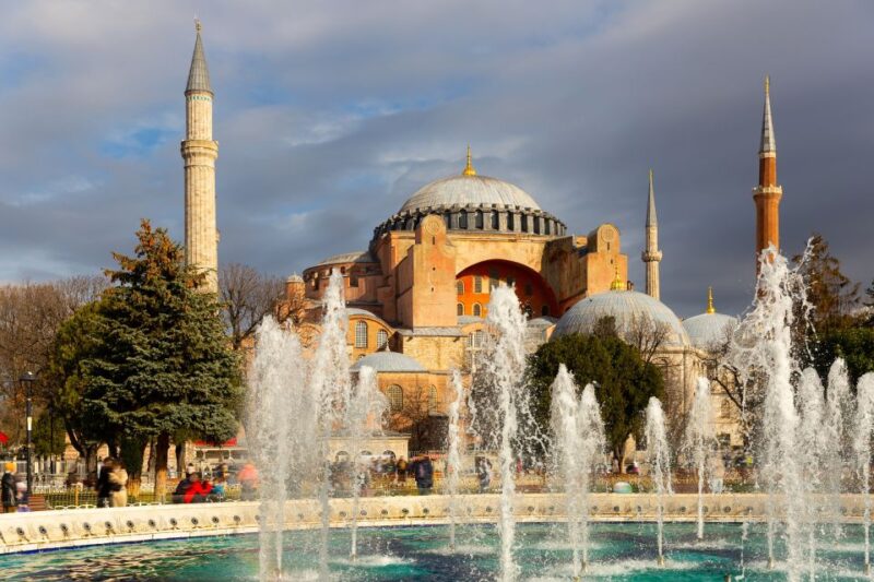 Topkapi Palace, Hagia Sophia, Hippodrome & Blue Mosque Tour - Practical Tips and Considerations