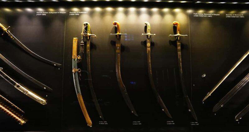 Topkapi Palace & Harem Tour + Bosphorus & Golden Horn Cruise - The Bosphorus & Golden Horn Cruise: Water Views of Istanbul